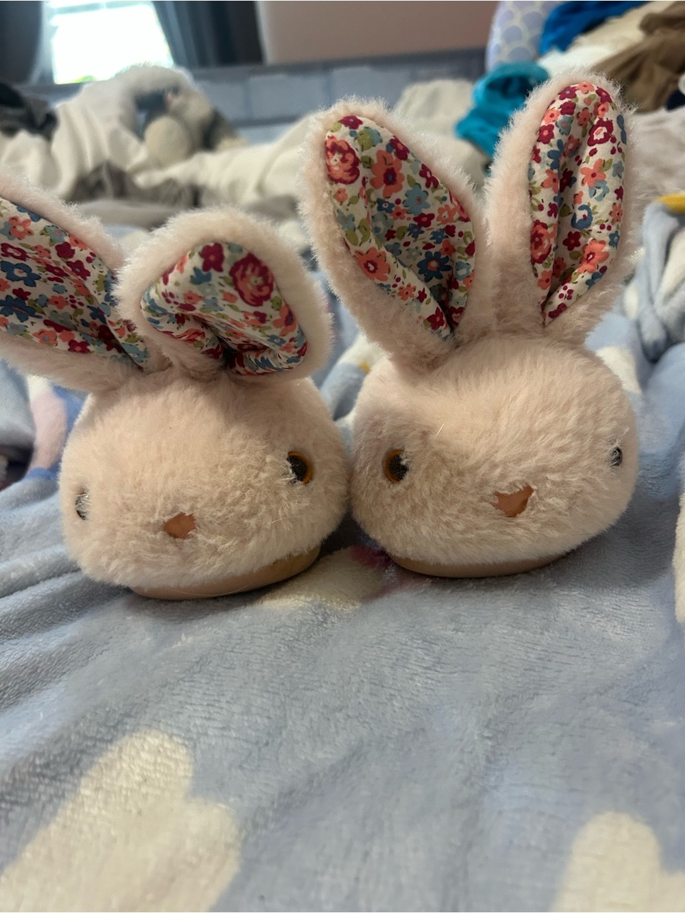 Toddler bunny slippers
